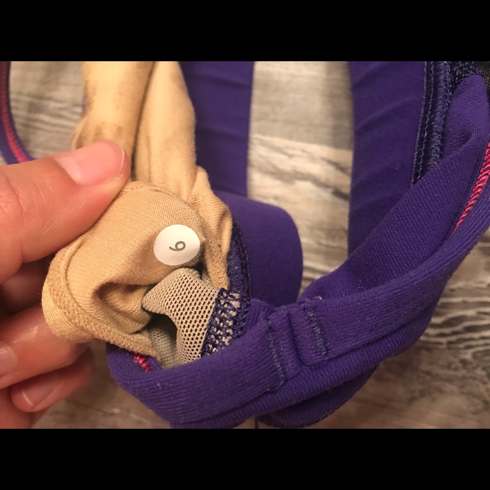 Lululemon bra - Picture 3 of 3